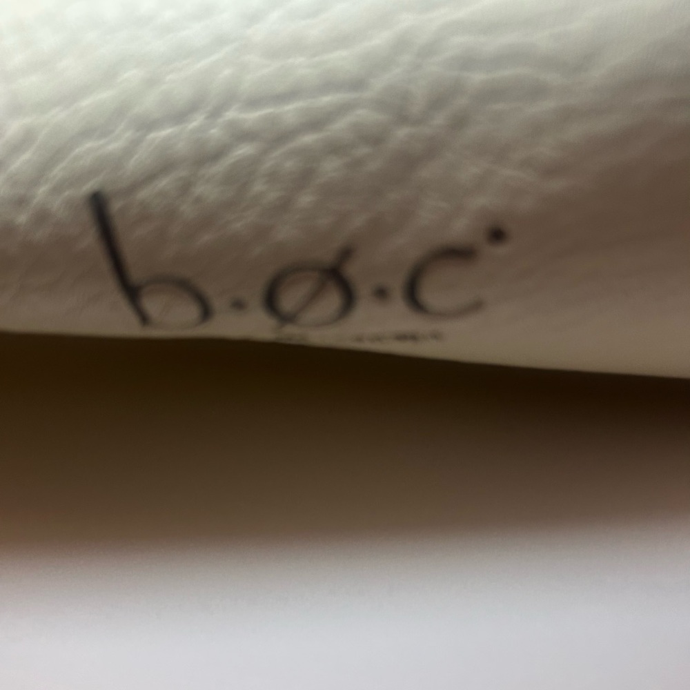 B.O.C. Crossbody Bag - Picture 4 of 13